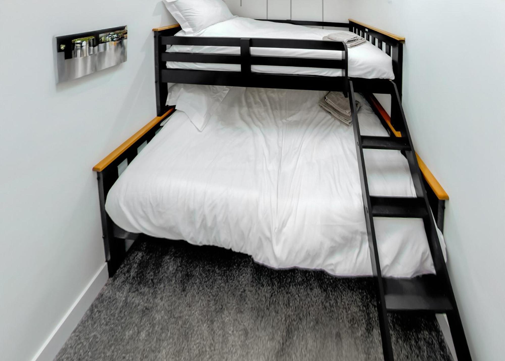 Hotel Noahs Retreat Laceby Habitación foto